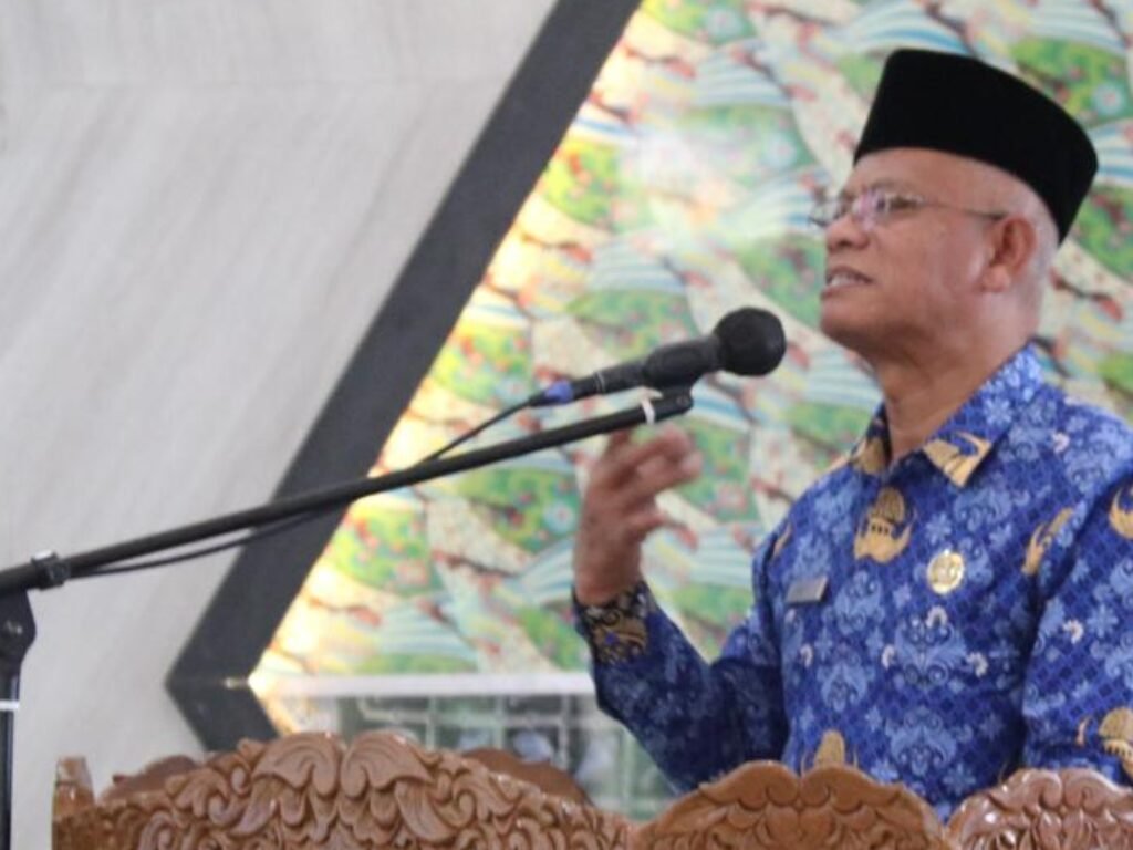 Santri Masuk Pendopo: Kitab Kuning, Lomba, dan Tumpuan Bangsa