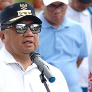 Bupati Garut Pimpin Aksi Bersih-Bersih: Sampah Dihalau, Janji Daur Ulang Masih Abu