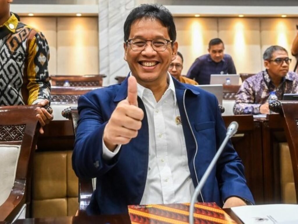 Mr. Jempol Sebulan Menjabat, Gas dengan 12 Gebrakan Ekonomi