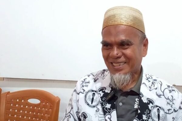 Ikhlas Tidak Masuk Pasal: Guru Dipecat Jelang Pensiun, Diseret oleh “Pungli” yang Disepakati Rapat Orang Tua