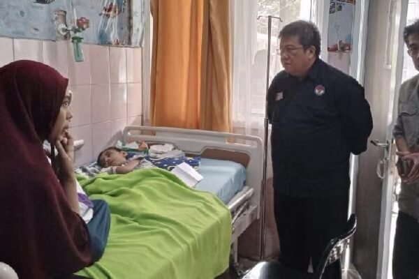 Negara Baru Ingat Warganya Setelah Viral “Operasi Tanggap Darurat Satu Anak, Seremoninya Satu Kementerian”