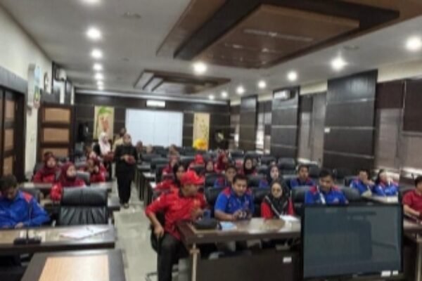 Buruh Changsin “Ngetok Pintu” Pemkab Garut: Tuntut Kenaikan UMK 12,67%, Bupati Bilang Sah Asal Rasional, Maksudnya?