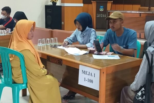 Jejak Sunyi BLTS Desa Sanding: 201 Penerima, Banyak Cerita yang Tak Tercatat