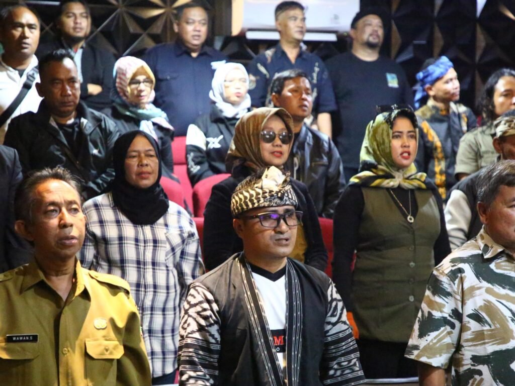 Pemutaran Film “Gunung Nagara”: Disparbud Garut Sibuk Mengarsip, Gunungnya Sabar Menunggu Nasib