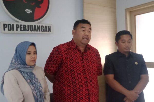 Fraksi PDIP Walkout dari Paripurna DPRD Garut: Demokrasi Dipotong Mic di Tengah Jalan