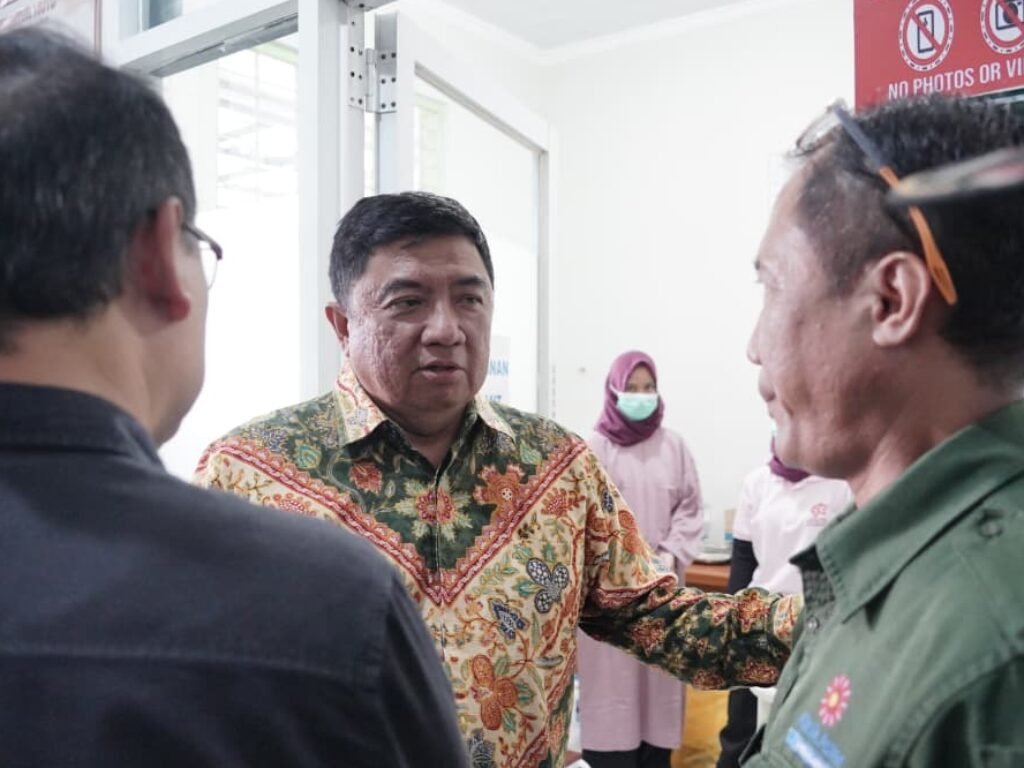 Operasi Rem Kependudukan Garut Ketika Bupati Turun Gunung Demi Menahan Ledakan Populasi