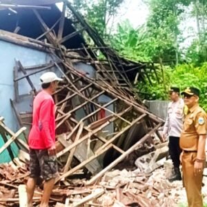 Pergerakan Tanah di caringin