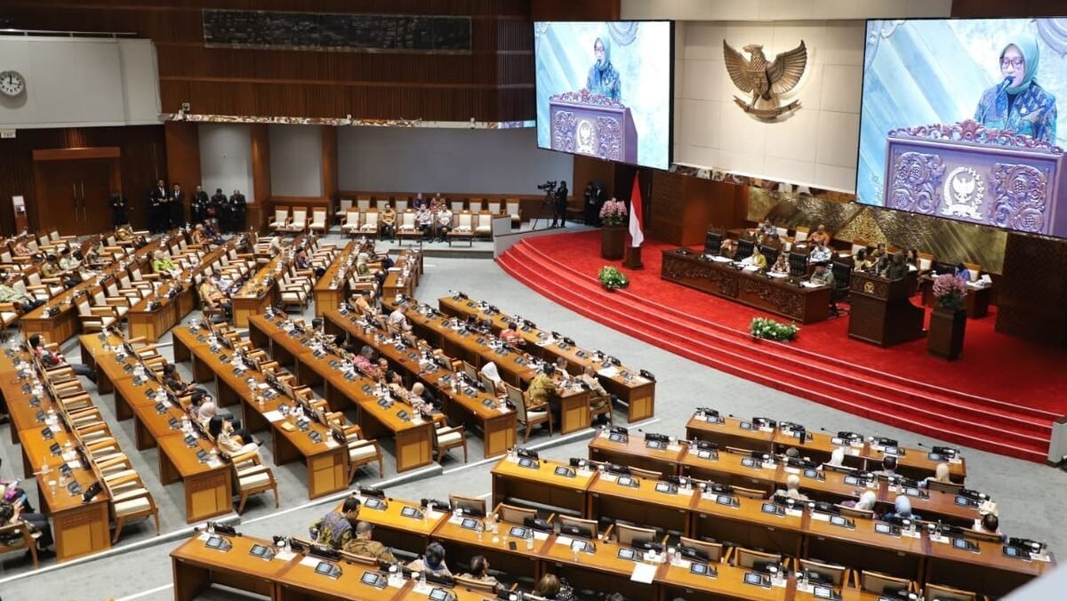 Rapat Paripurna DPR RI