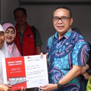 Serah Terima Rumah Harapan