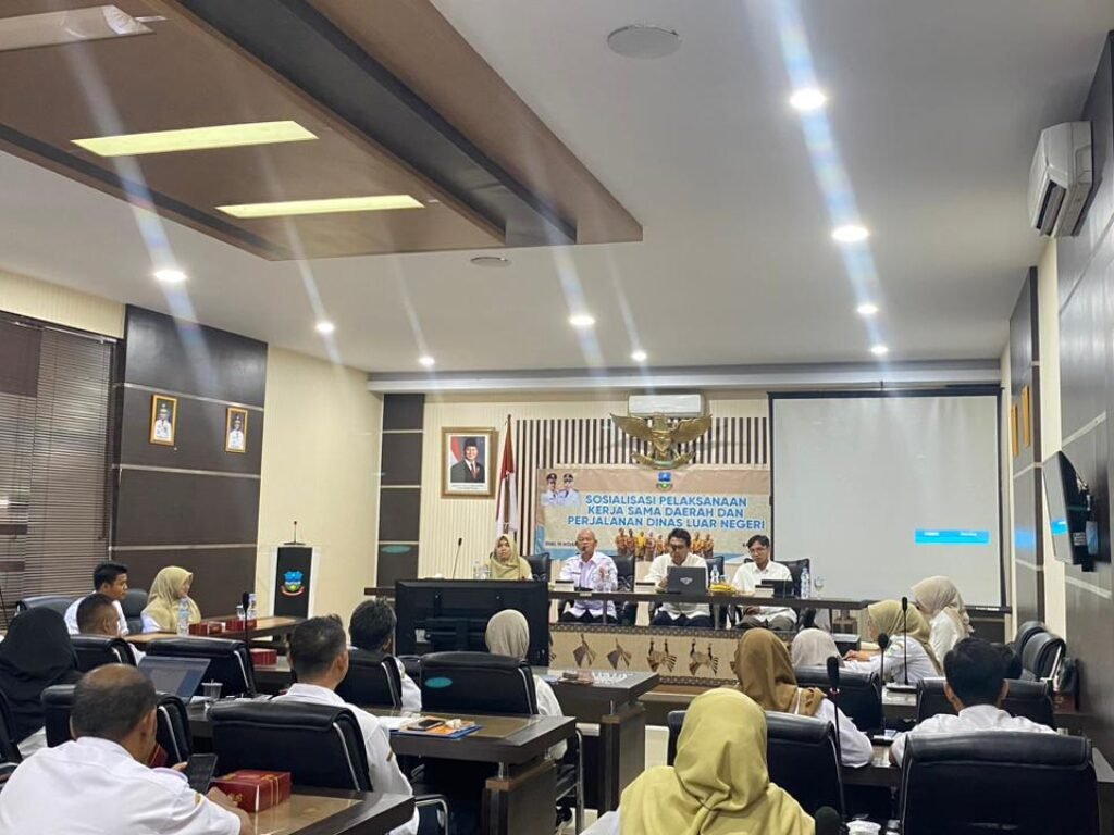 Garut Gelar Sosialisasi Perjalanan Dinas Luar Negeri: Belajar Terbang, Tapi Sayapnya Masih Diklip”