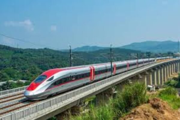 Prabowo Janji Bayar Utang Whoosh Pakai Duit Koruptor: Dari Hasil Rampasan ke Rel Kecepatan Tinggi