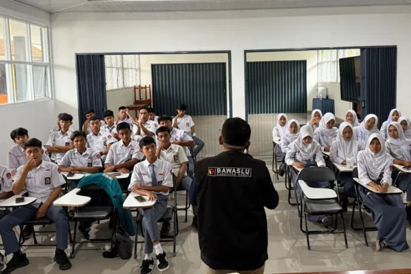Bawaslu Masuk Kelas