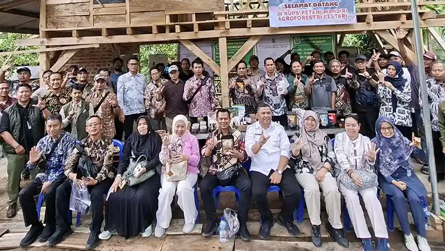 Belajar dari Pesawaran Garut Siapkan Hilirisasi Perhutanan Sosial Lewat IAD Yopie Pangkey
