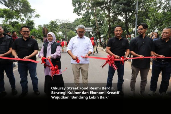 Cikuray Street Food Resmi Berdiri. Strategi Kuliner dan Ekonomi Kreatif Wujudkan 'Bandung Lebih Baik' locusonline featured image