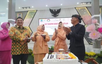 DWP Garut 26 Tahun Ketika “Ibu-Ibu di Balik Layar” Lebih Konsisten Kerja daripada Pejabat Lini Depan