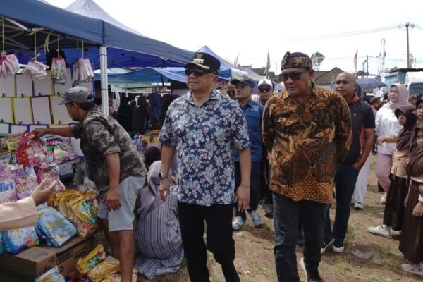 FEDAS Cigedug Bikin Ngurus Dokumen Sekalian Jajan