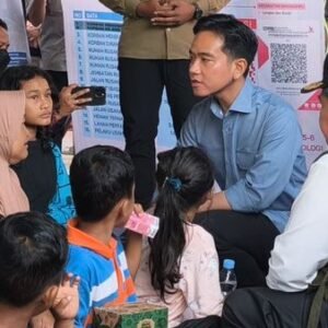 Gibran kunjungi korban bencana sumatra