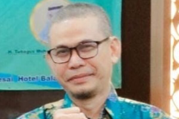 Ketua KMP, Zaenal Abidin