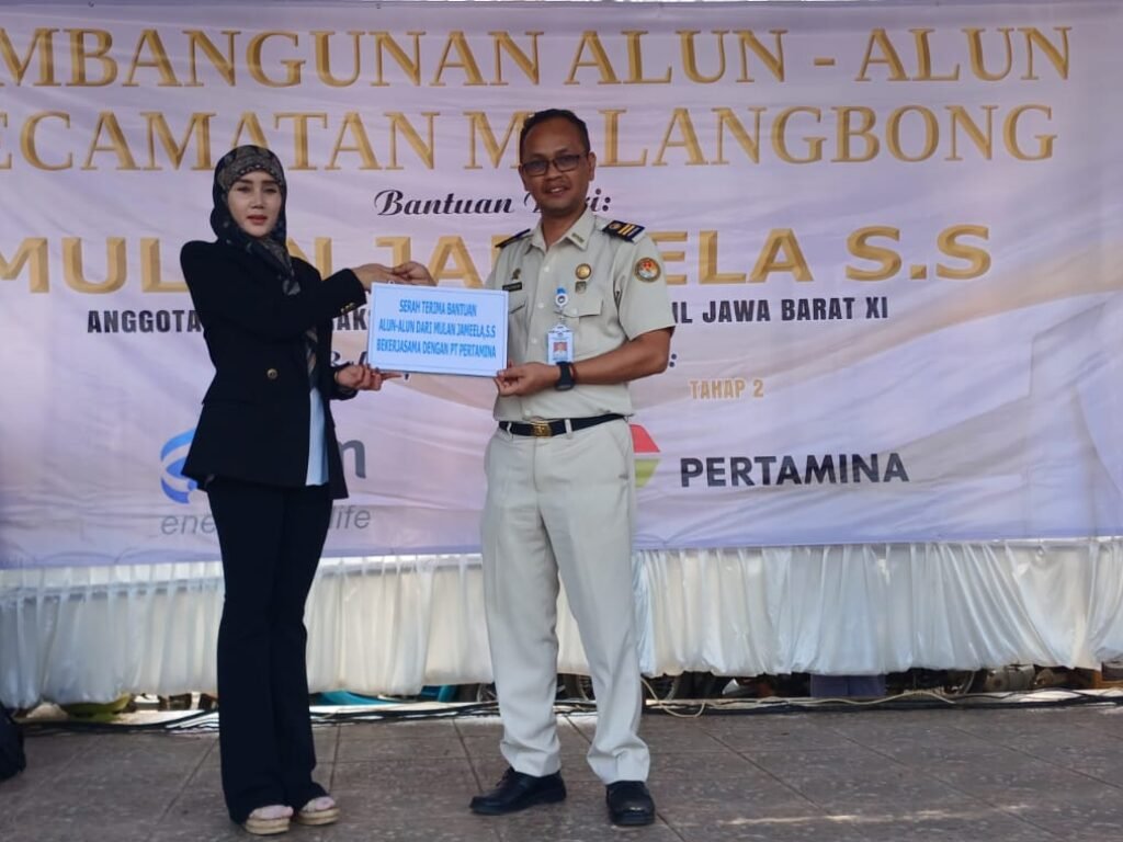 24 Desa, 24 Kontainer: Politik Tak Selalu Janji, Kadang Datangnya Pakai Roda Tiga