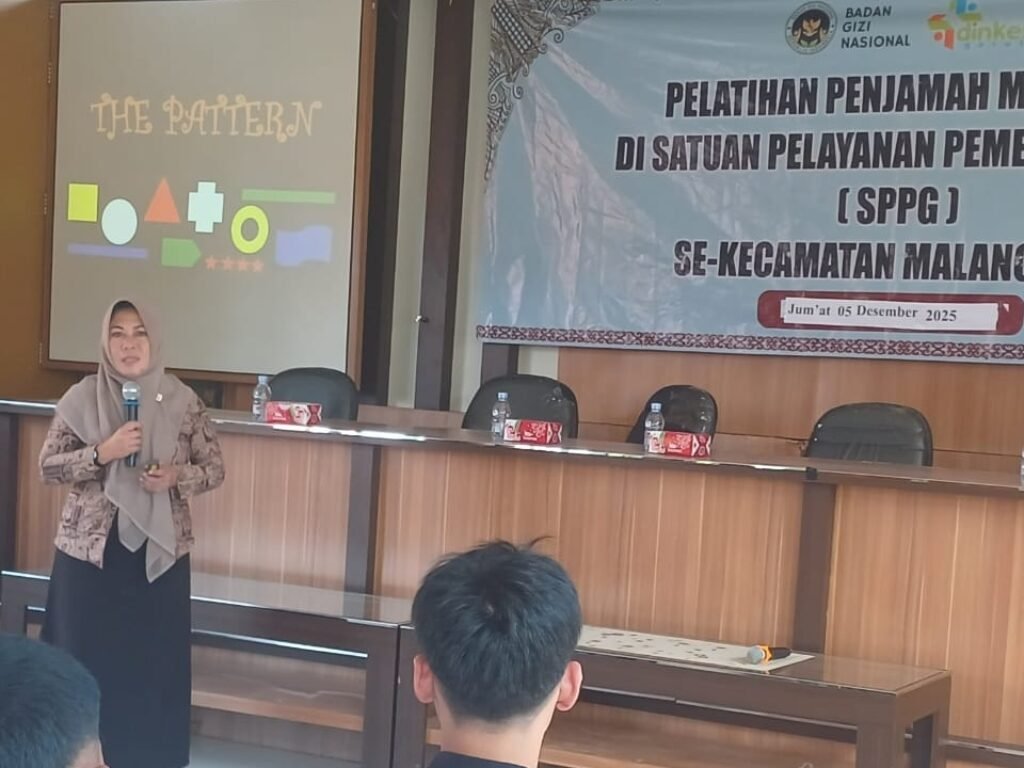 Garut Latih Penjamah Makanan Dapur SPPG Siap, Keracunan Jangan