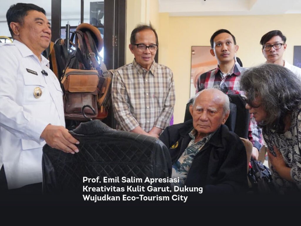 Prof. Emil Salim Apresiasi Kreativitas Kulit Garut, Dukung Wujudkan Eco-Tourism City