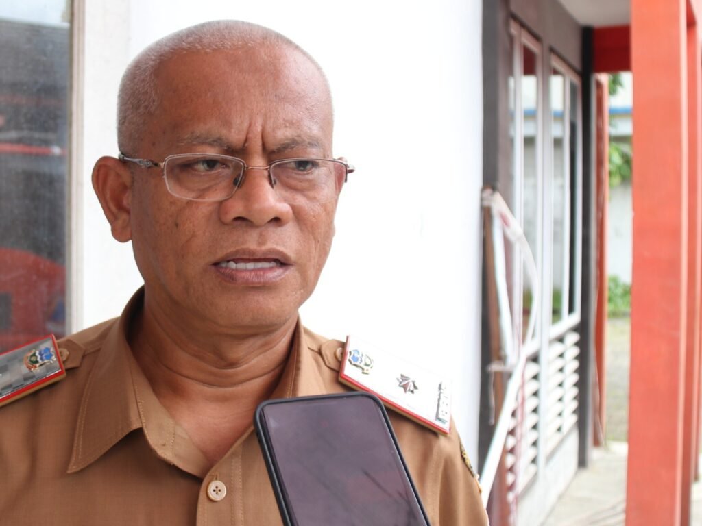 Garut Perpanjang Darurat, Banjir Jalan, Janji Mengalir