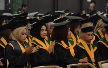 Wisudawati IPI Garut