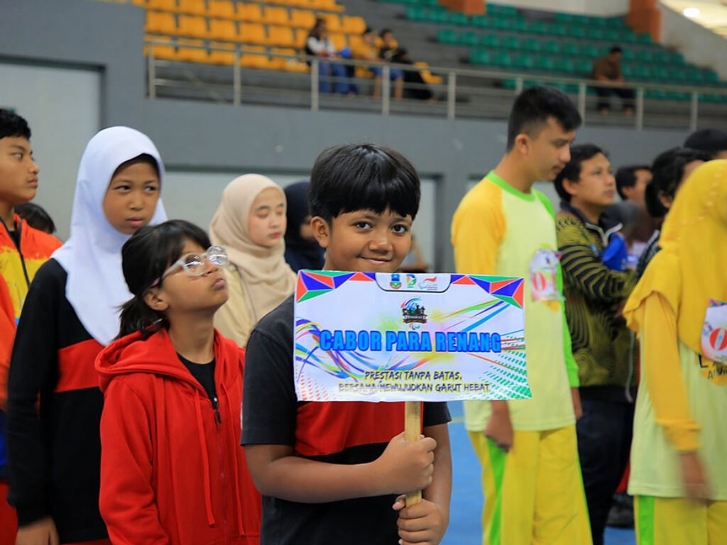 ‎Kegiatan Pembukaan Pekan Paralympic Kabupaten (PEPARKAB) Garut ke 1, yang dilaksanakan di Sport Hall RAA Adiwidjaya, Kecamatan Tarogong Kidul Kabupaten Garut