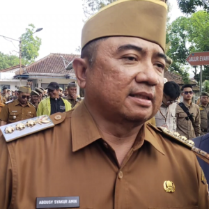 Bupati garut hari ini