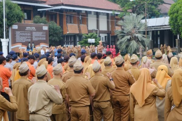 Apel Pagi, Legacy Menanti: ASN Garut Diingatkan Bekerja Lurus, Jangan Kalah Cepat dari Viral