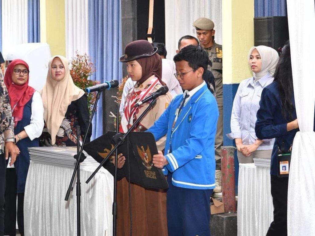 Menteri Datang, Murid Ikrar Rukun Anti-Bullying Dideklarasikan, Perundungan Diminta Pamit Duluan