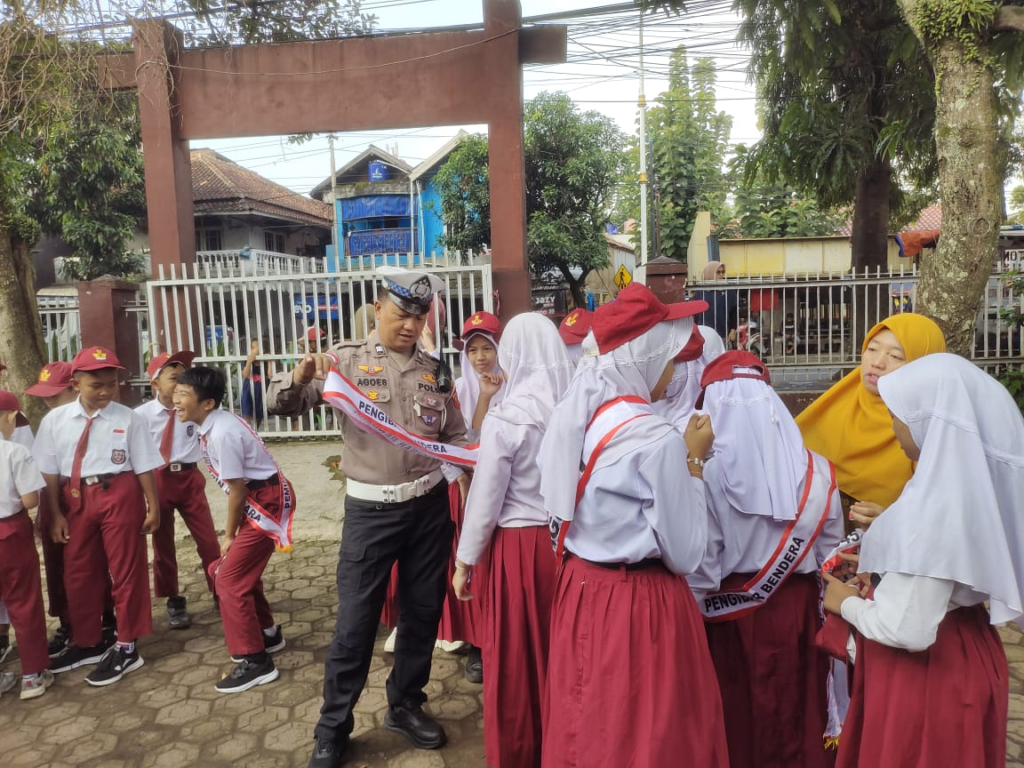 Polisi Sahabat Anak