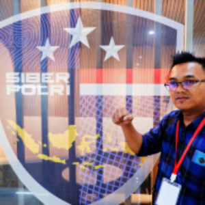 Asep Muhidin, S.H, M.H.