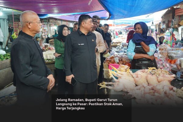 Jelang Ramadan, Bupati Garut Turun Langsung ke Pasar, Pastikan Stok Aman, Harga Terjangkau locusonline featured image Feb