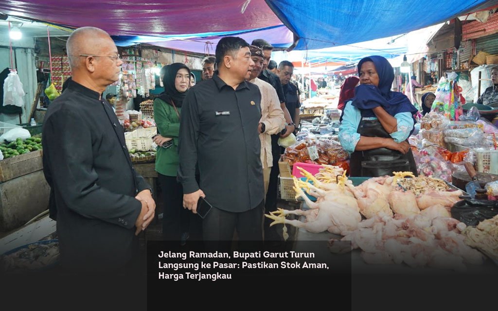 Jelang Ramadan, Bupati Garut Turun Langsung ke Pasar, Pastikan Stok Aman, Harga Terjangkau locusonline featured image Feb