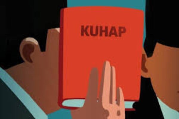 KUHAP Baru Negara Uji Coba Transparansi: Aparat Dipegangi Kamera, Advokat Diberi Mikrofon