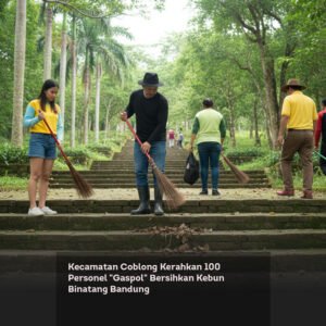 Kecamatan Coblong Kerahkan 100 Personel “Gaspol” Bersihkan Kebun Binatang Bandung