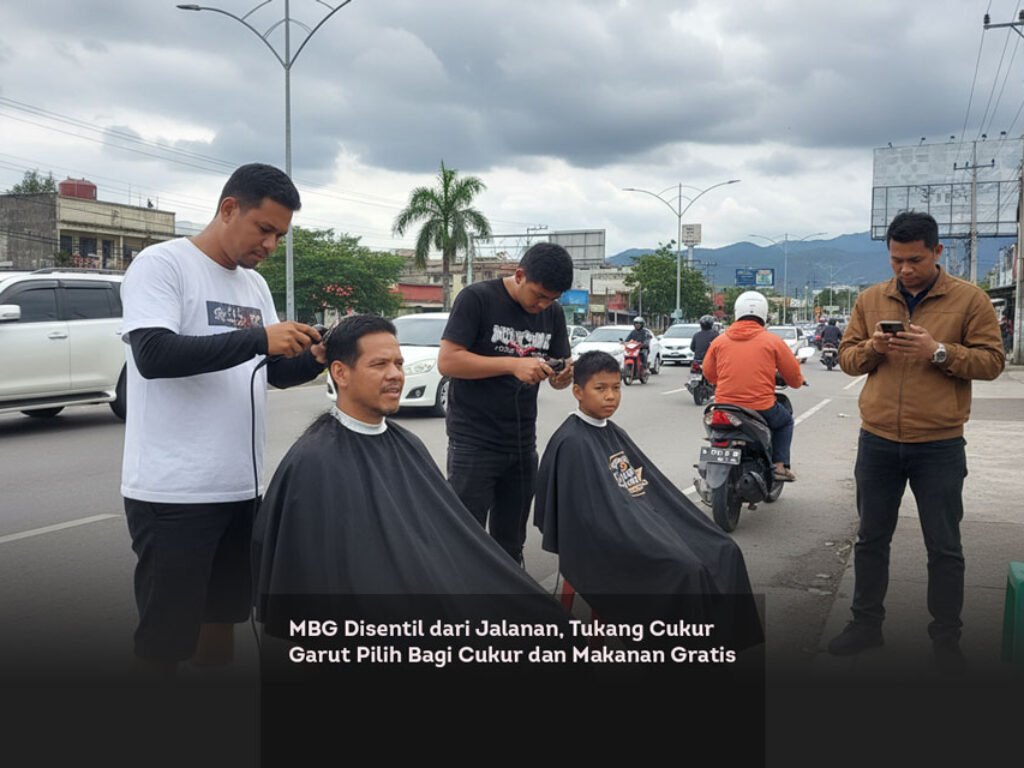 MBG Disentil dari Jalanan, Tukang Cukur Garut Pilih Bagi Cukur dan Makanan Gratis