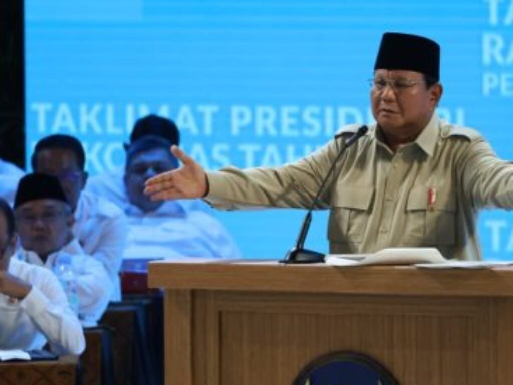 Presiden Pasang Standar Hidup, Bukan Sekadar Angka