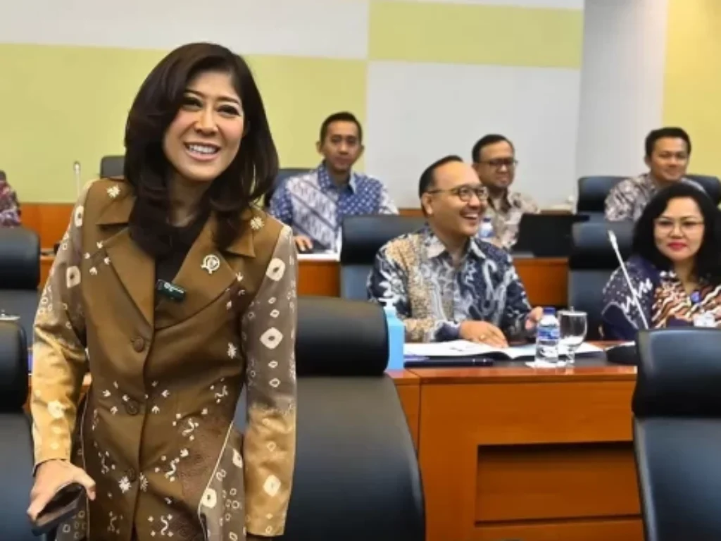 Ketika Negara Resmi Turun Tangan Menjauhkan Anak dari Candu Layar