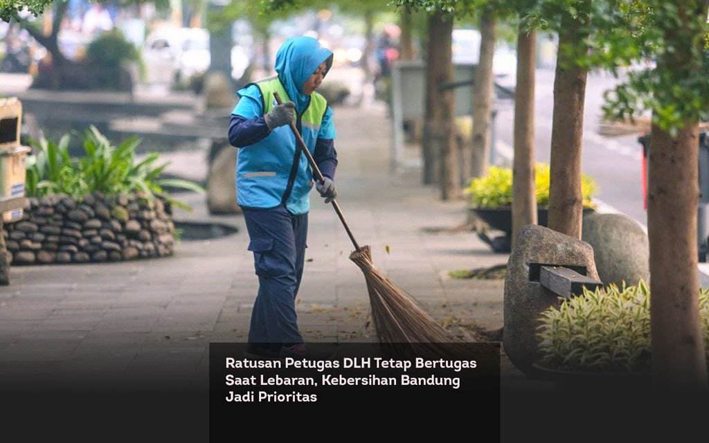 Ratusan Petugas DLH Tetap Bertugas Saat Lebaran, Kebersihan Bandung Jadi Prioritas locusonline featured image Mar 2026