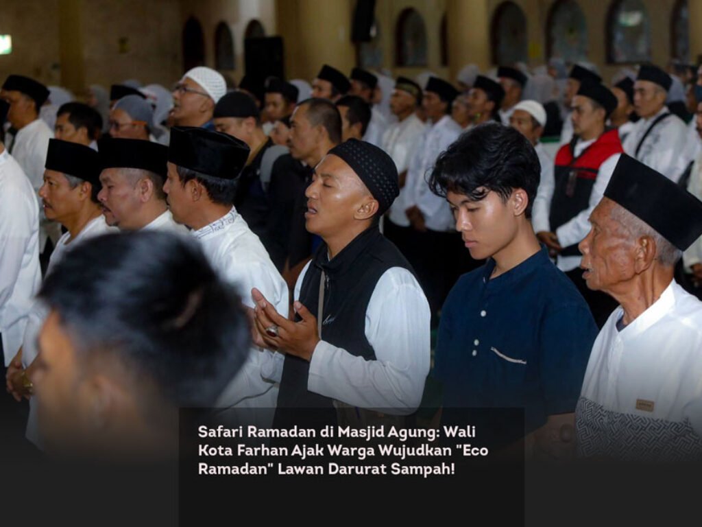 Safari Ramadan di Masjid Agung: Wali Kota Farhan Ajak Warga Wujudkan “Eco Ramadan” Lawan Darurat Sampah!