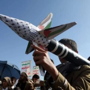 Perang Naik Level: Saat Rudal Jadi Bahasa Diplomasi dan Selat Jadi Sandera Ekonomi Dunia