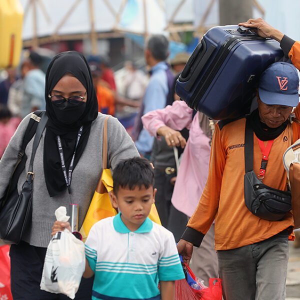 Arus balik lebaran 2026 di terminal kampung rambutan7 24032026