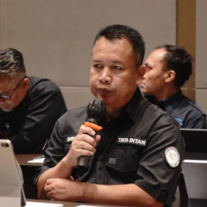 Rapat Modal dan THR: Ketika Air Minum, Regulasi, dan Bonus Lebaran Bertemu di Meja yang Sama