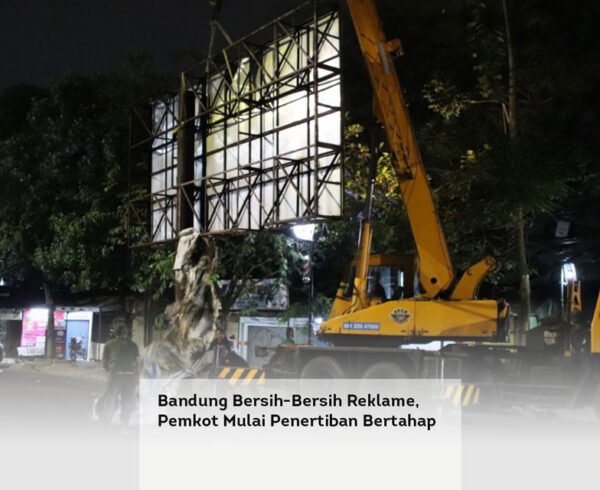 Bandung Bersih Bersih Reklame, Pemkot Mulai Penertiban Bertahap locusonline featured image Apr 2026