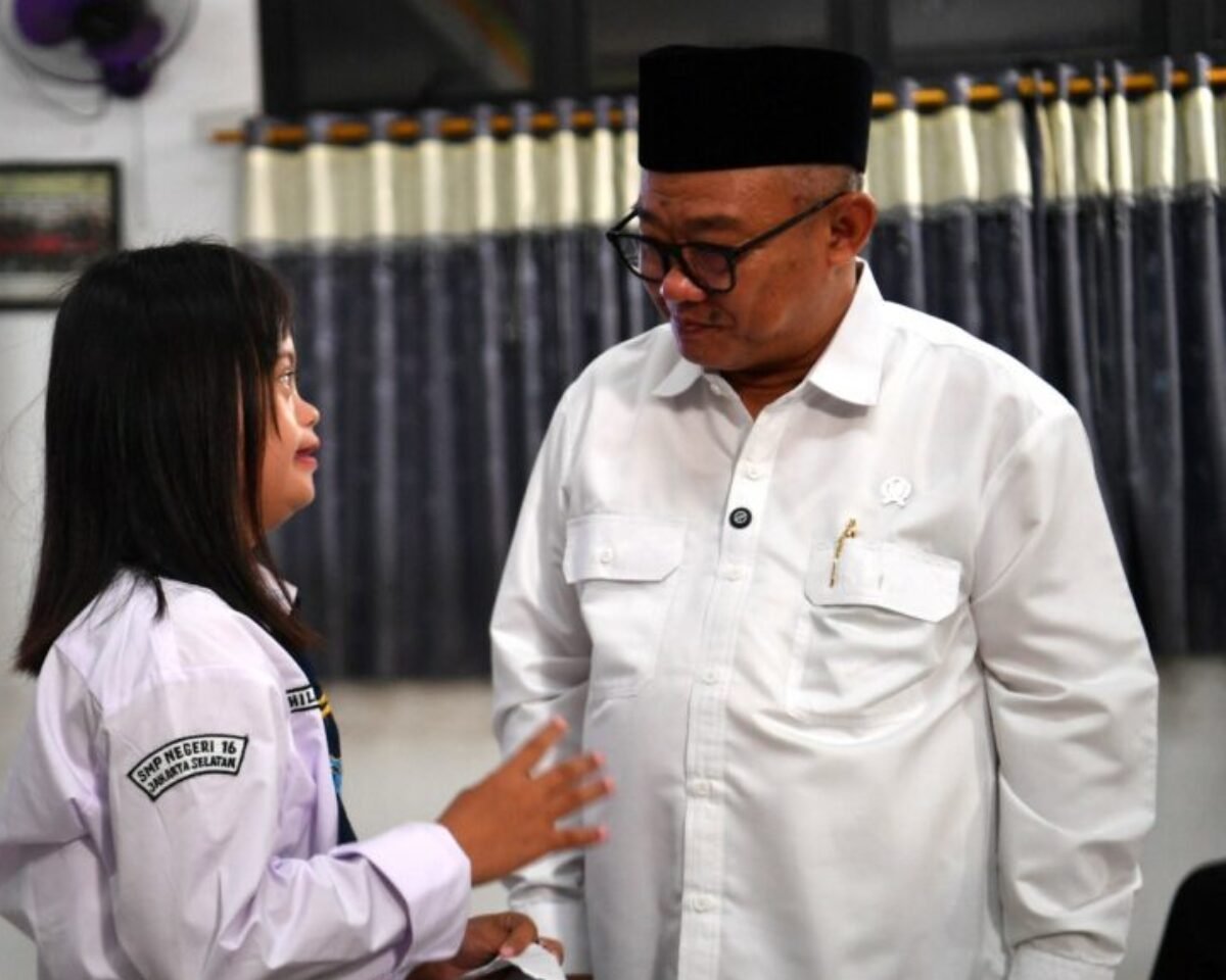 Program Pendidikan Inklusif 2026 Dikebut, Pemerintah Cari 1.500 Guru “Super Sabar” untuk Hadapi Realita Sekolah Tanpa Sekat
