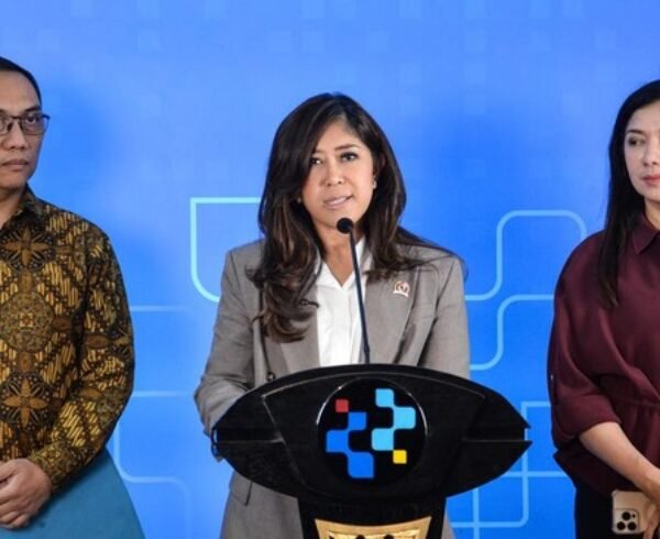 Komdigi jatuhkan sanksi kepada google 1775742109314